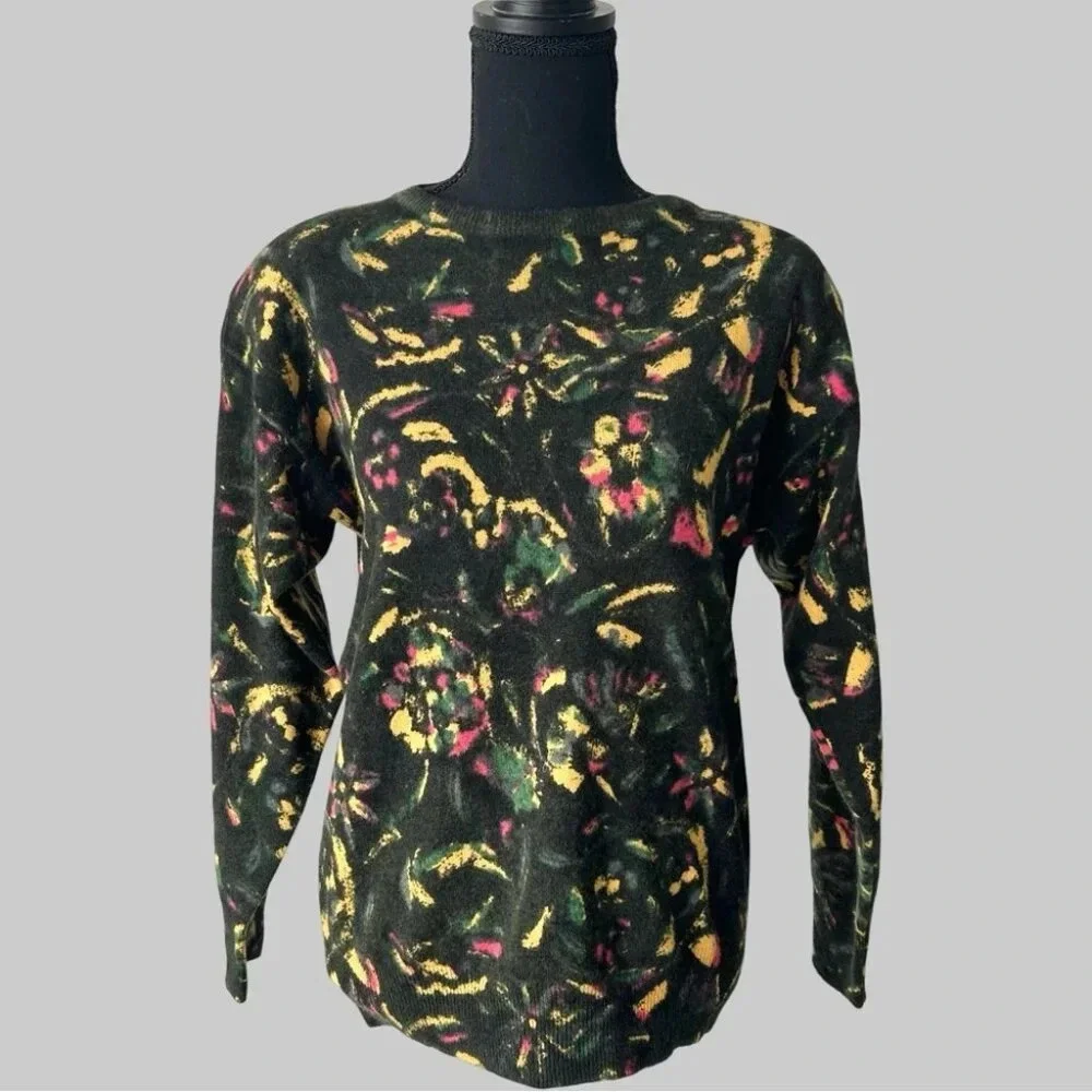 Vintage Alison H. 80s Art Print Wool Angora Blend Sweater Made in Hong Kong
